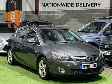 VAUXHALL ASTRA 1.4T 16v SRi Euro 5 5dr